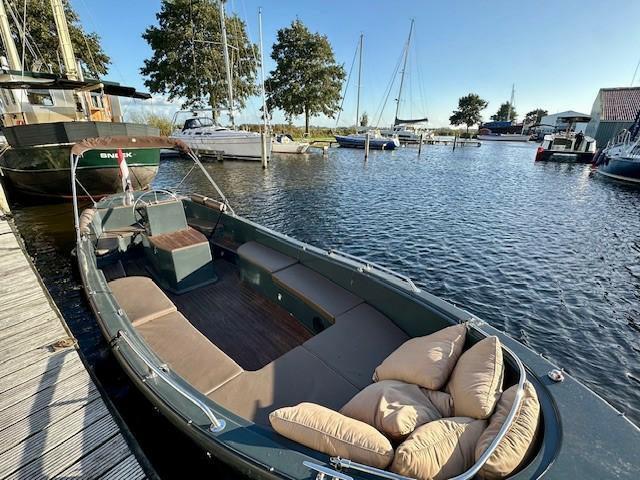 Waterborne Horizon 7.8 (bj 2013), Watersport en Boten, Sloepen, Gebruikt, Polyester, Diesel