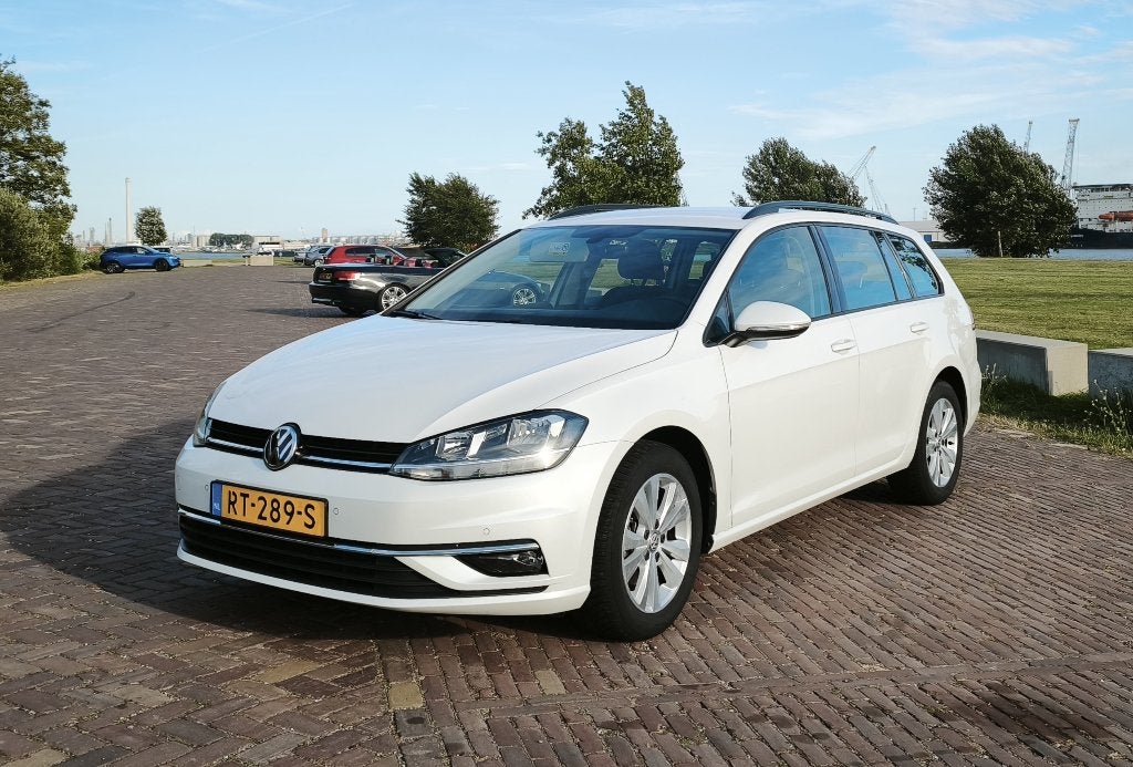 Volkswagen Golf Variant 1.0 TSI 110pk 2018 Wit, Stof, Bluetooth, Euro 6, 620 kg