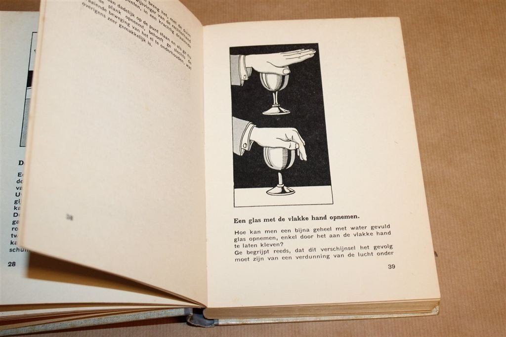 Tom Tit — 100 Natuurkundige Proeven, Vintage 1936 Piet Marée, Ophalen of Verzenden, Gelezen, Natuurwetenschap