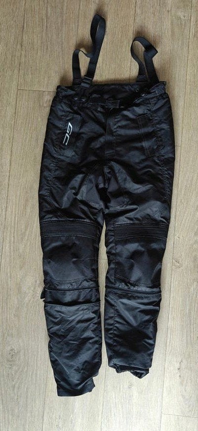 Motorbroek maat 176, verlengbaar ca 5cm, met bretels, Motoren, Ophalen