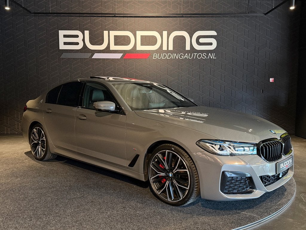 BMW 5 Serie 545e xDrive High Exe M-sport | Schuifdak | Head-, Automaat, Gebruikt, Euro 6, 2000 kg