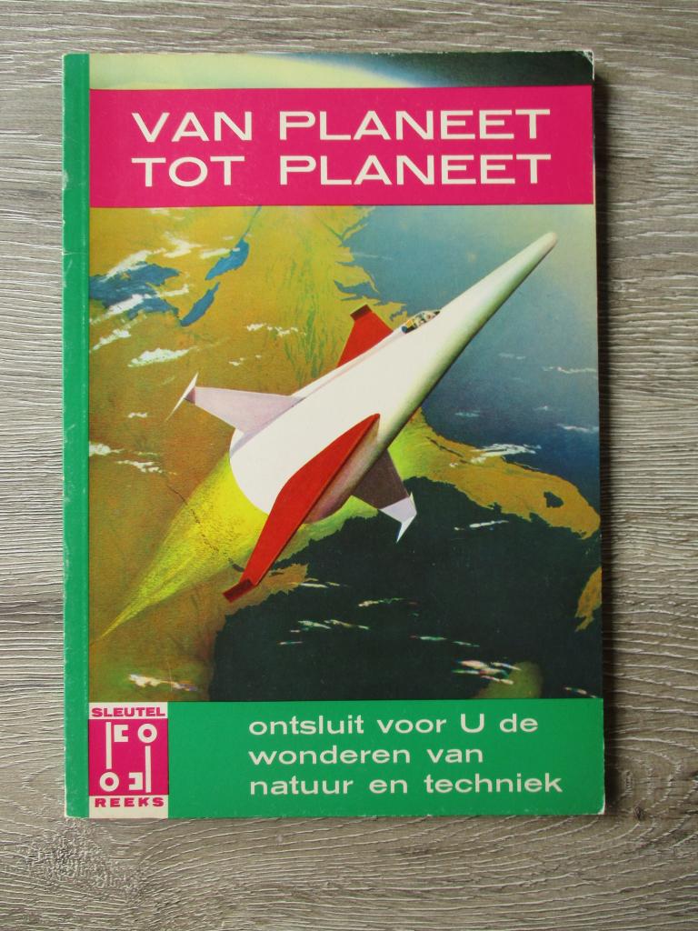 Van planeet tot planeet, Boeken, Ophalen of Verzenden, Gelezen, Natuur algemeen