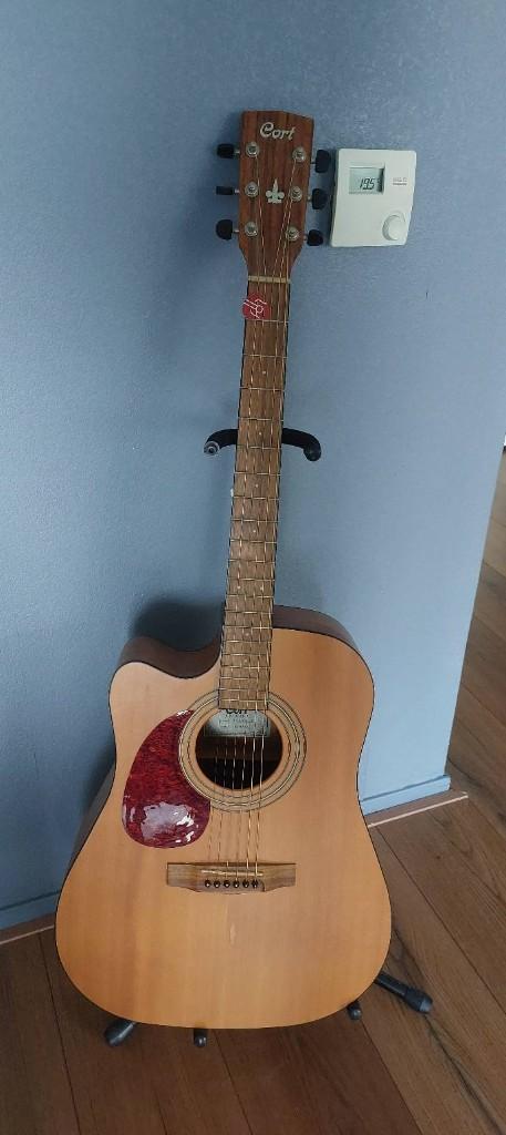 “Cort Semi-Akoestische Westerngitaar(LINKSHANDIG)Cort MR700F, Ophalen, Zo goed als nieuw, Western- of Steelstringgitaar