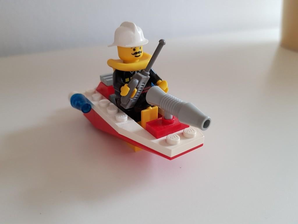 Lego brandweerboot, Kinderen en Baby's, Speelgoed | Duplo en Lego, Lego, Overige typen, Compleet, Ophalen of Verzenden