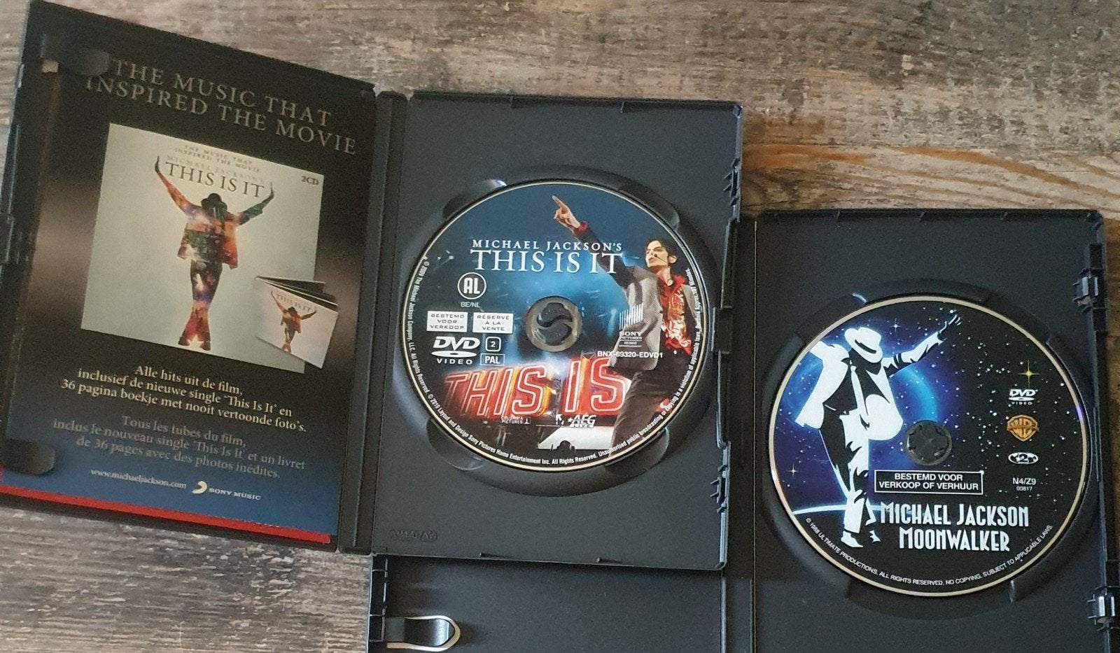 Michael Jackson DVD's: Moonwalker & This Is It, Vanaf 6 jaar, Ophalen of Verzenden, Zo goed als nieuw