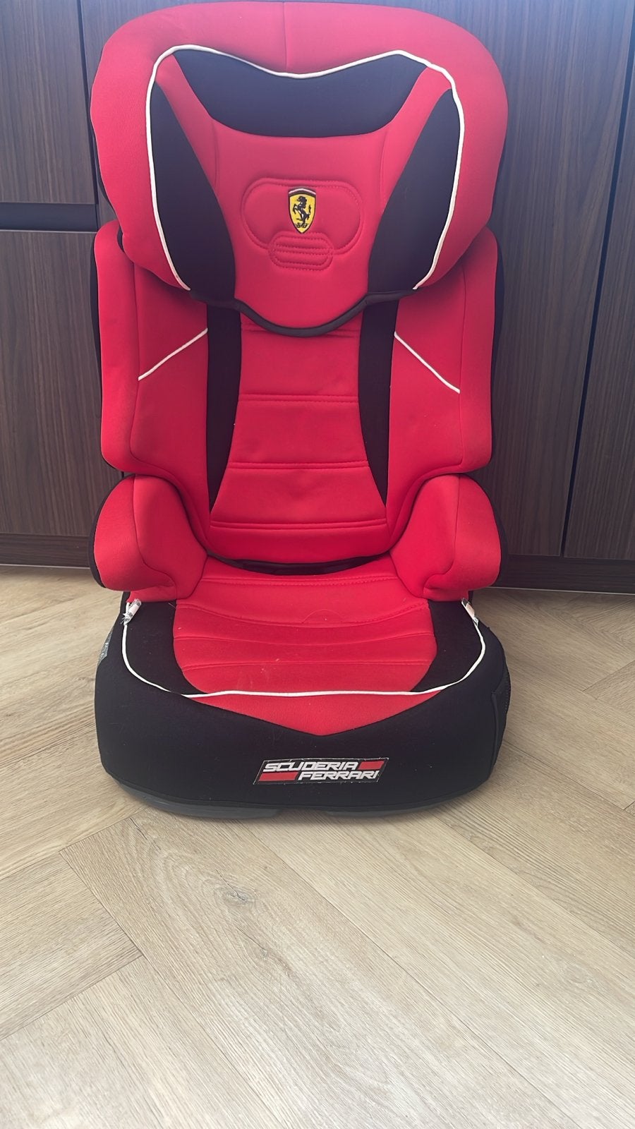 Ferrari Kinderzitje - Rood en Zwart, 15 t/m 36 kg, Ophalen, Overige merken, Gebruikt