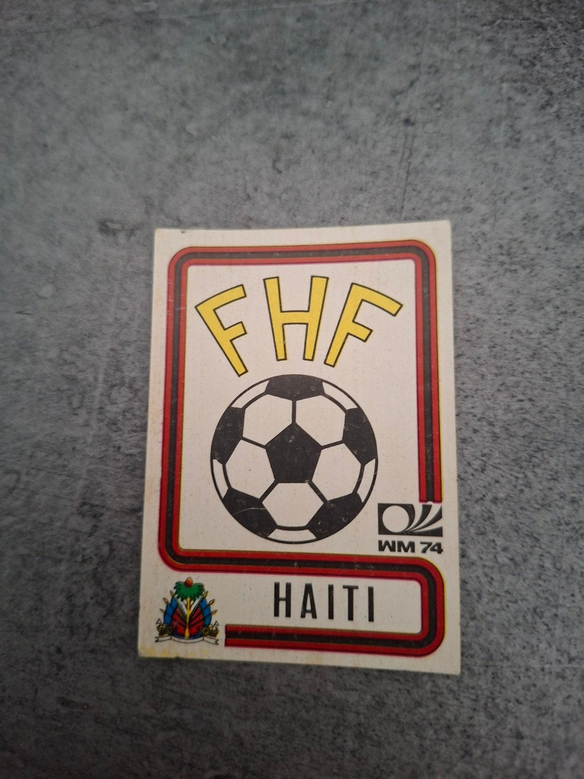 Panini sticker WK 74 München. Embleem Haiti., Verzenden, Zo goed als nieuw, Sticker