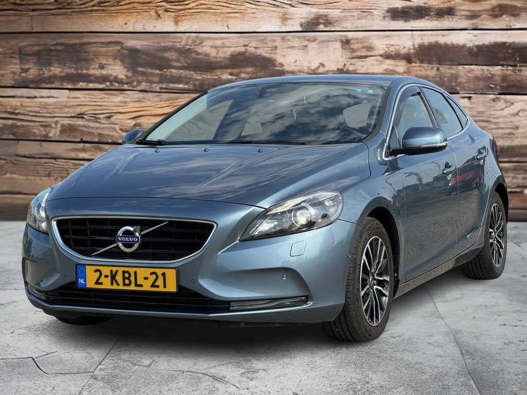 Volvo V40 1.6 T4 Summum |180PK|AUT|NAP|NL|LEDER| | Nieuwstaa, Gebruikt, Zwart, 4 cilinders, Bedrijf