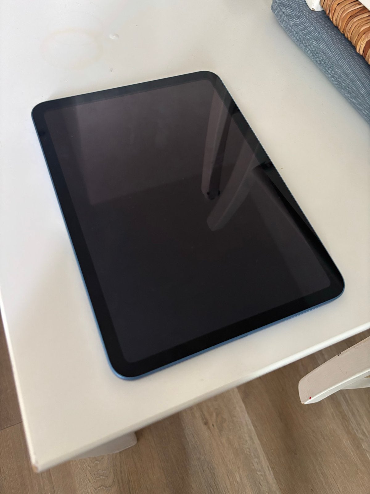 Apple iPad (10e generatie 2022) 64GB Wi-Fi Blauw, Computers en Software, 11 inch, Ophalen of Verzenden, Zo goed als nieuw, 64 GB