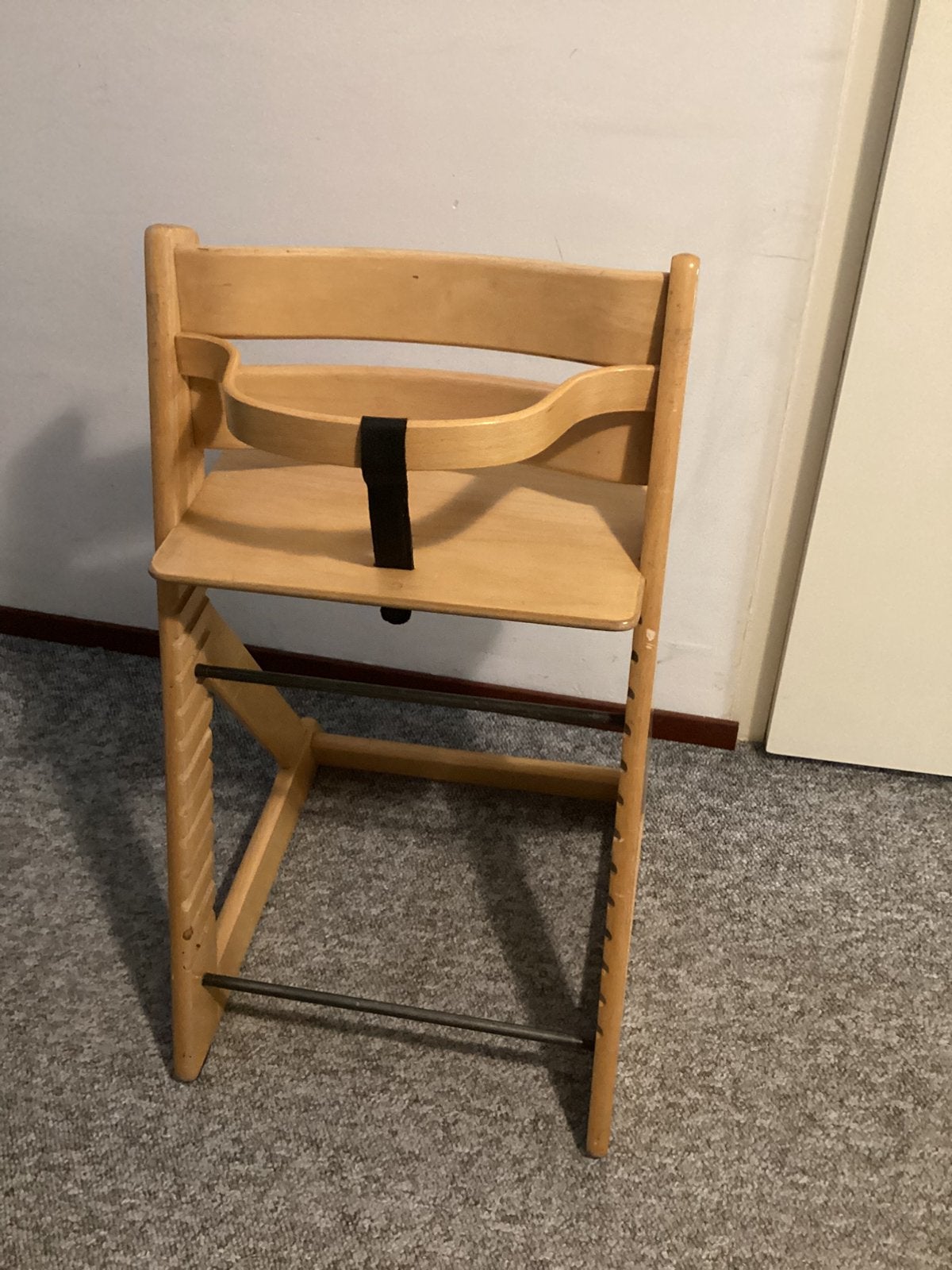 Verstelbare kinderstoel lijkt op Stokke, Ophalen of Verzenden, Zo goed als nieuw, Meegroeistoel