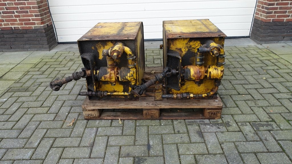 Hydrauliek tank met mechanische aangedreven pomp, Overige typen
