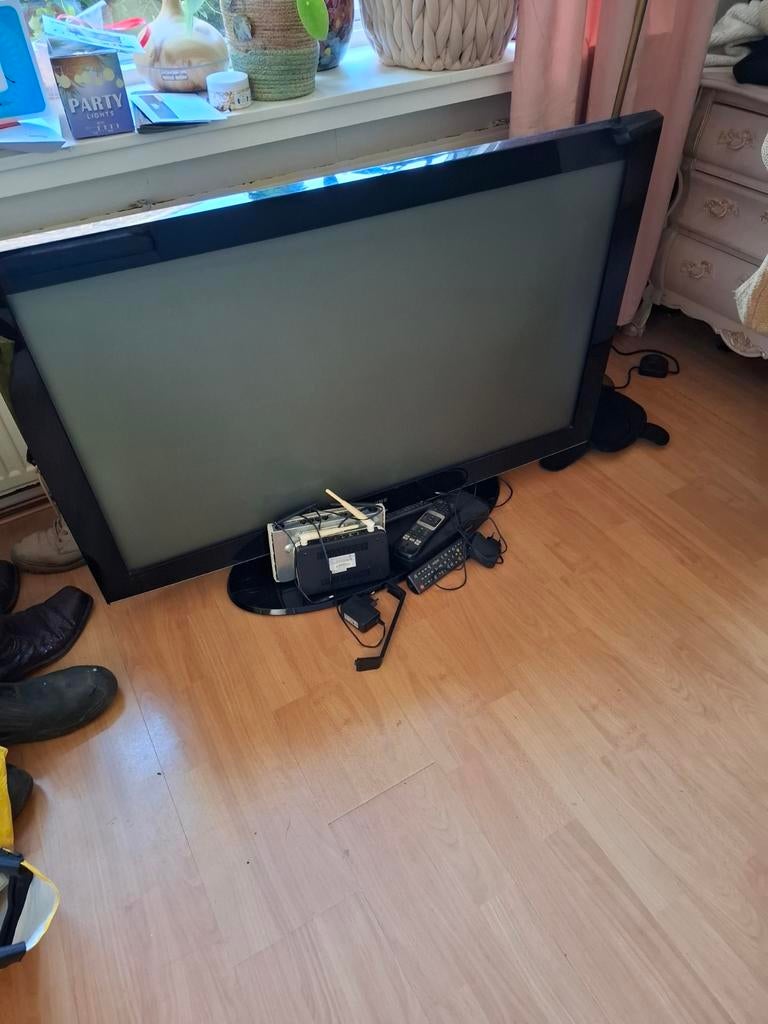 Samsung TV 110 cm diameter, Ophalen of Verzenden, Gebruikt, 100 cm of meer, Samsung