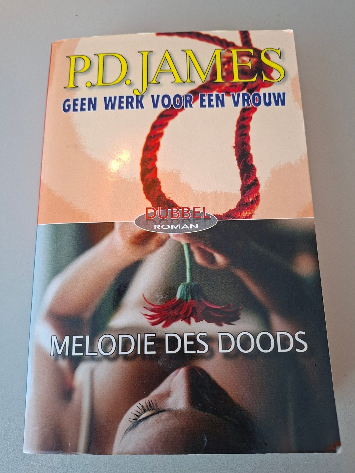 P.D. James Dubbelroman, Ophalen of Verzenden, Gelezen, P.D. James