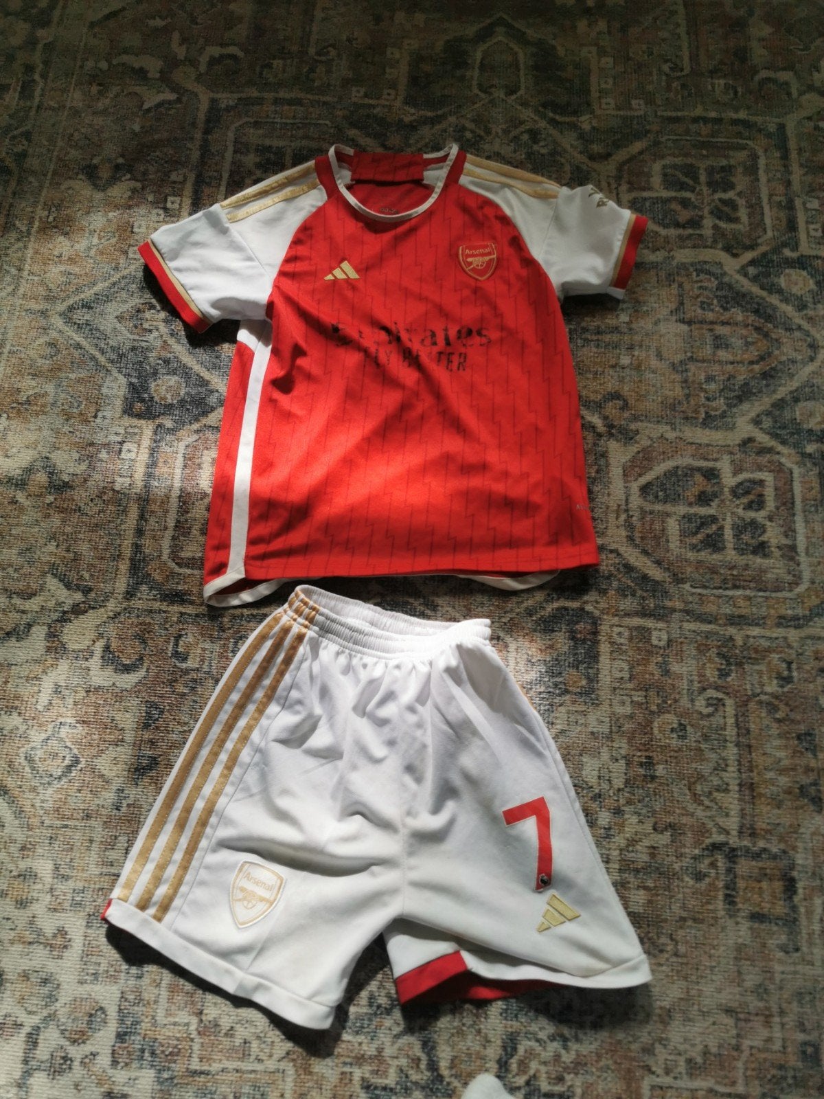 Mooi thuispakje ARSENAL, Maat XS of kleiner, Ophalen of Verzenden, Gebruikt, Set