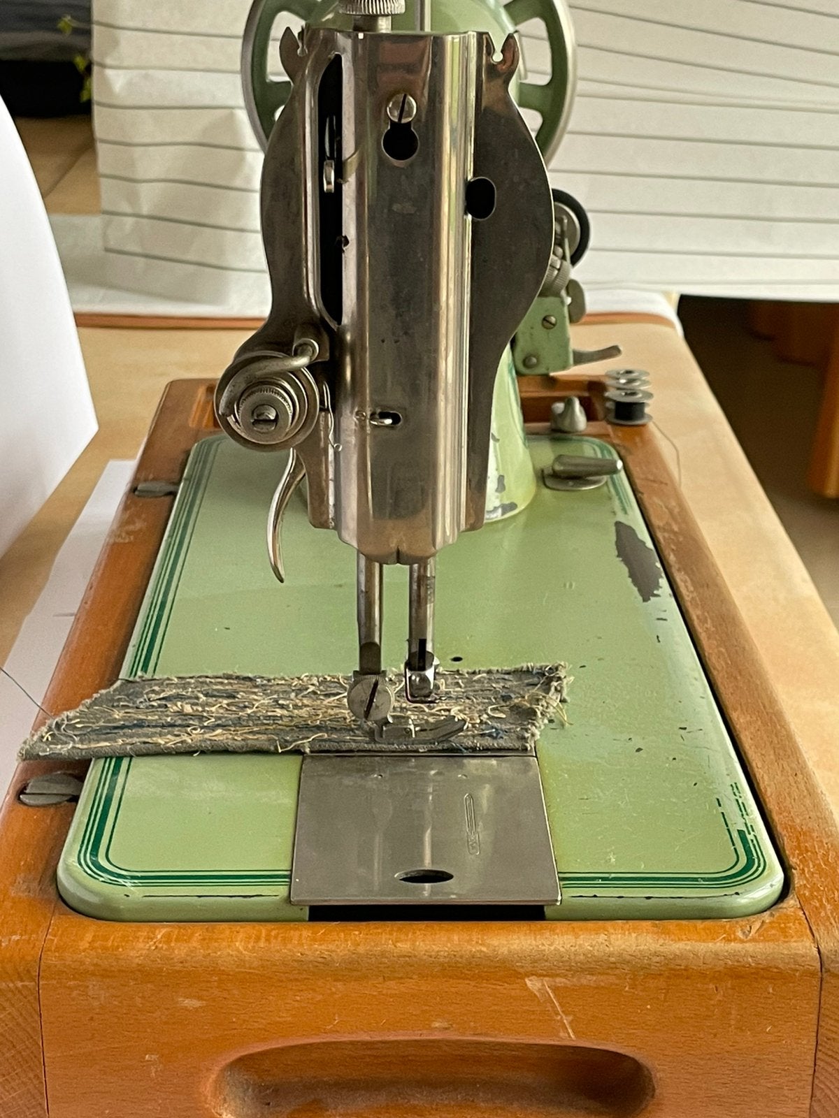 Adler Handnaaimachine Leuk als decoratie, Ophalen