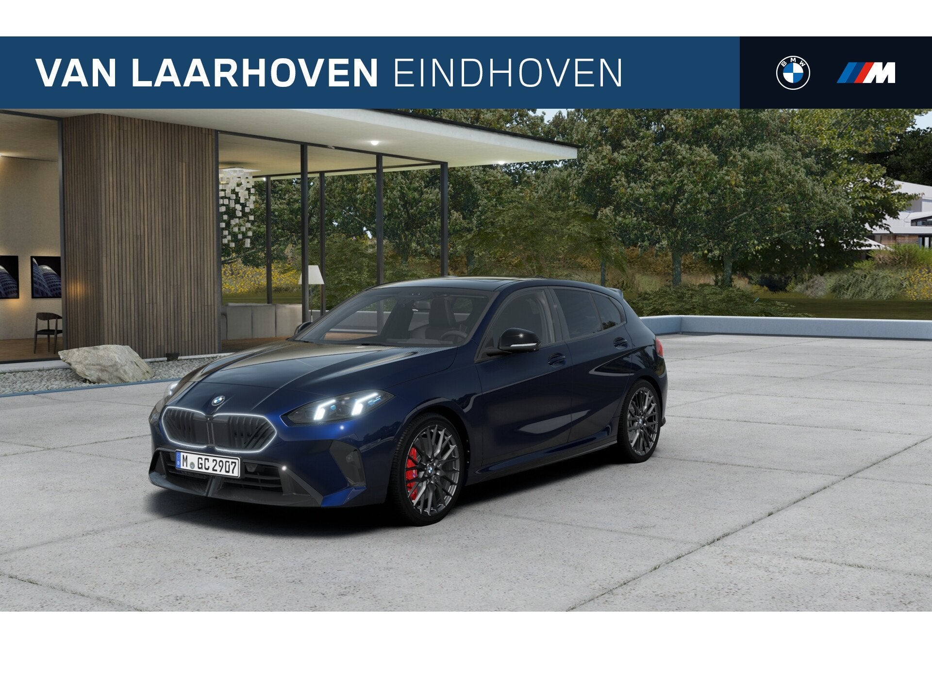 BMW 1 Serie 120 M Sport Automaat / Panoramadak / Sportstoele, Auto's, Zwart, Blauw, Leder, Bedrijf