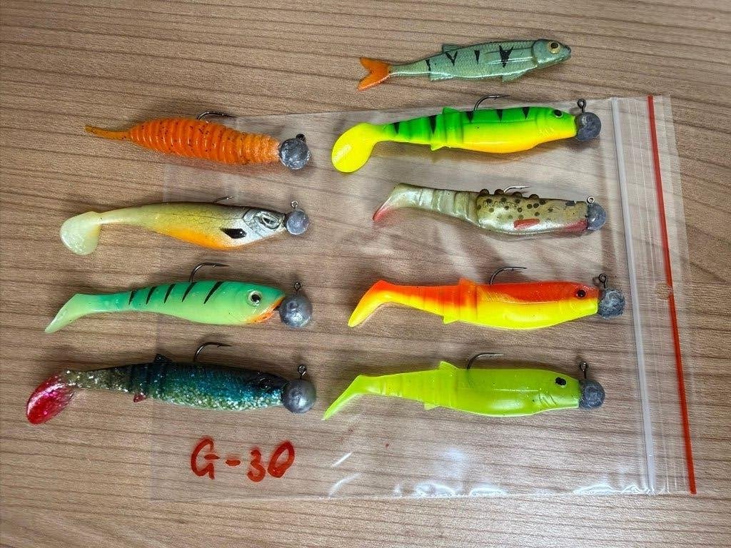 9x Softbaits Shads met Jigkop 6-7cm Baars, Watersport en Boten, Overige typen, Ophalen of Verzenden, E, E