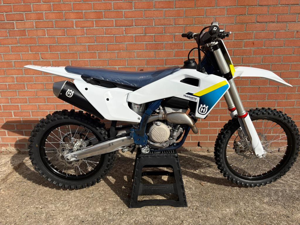 Husqvarna fc250 2025 (65 uur), Motoren, Particulier, Crossmotor