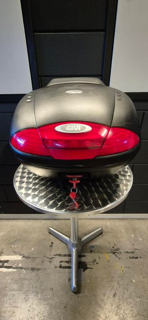 GIVI Simply Topkoffer - Ruime en veilige opbergruimte, Ophalen of Verzenden, Gebruikt