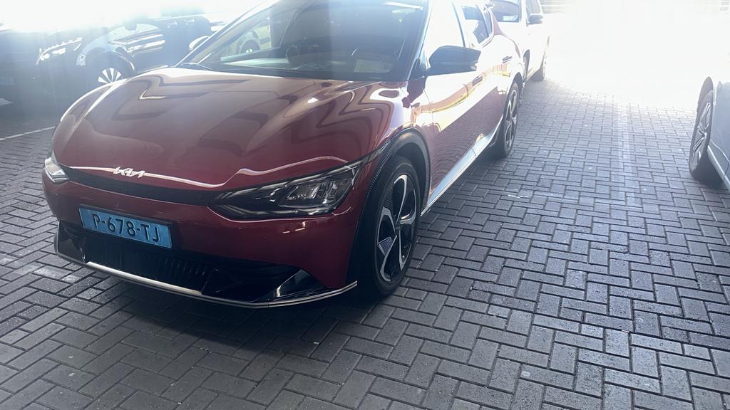 Kia EV6 77,4kWh 229pk RWD 2022 Rood, Auto's, Kia, Automaat, Achterwielaandrijving, 1885 kg, Origineel Nederlands