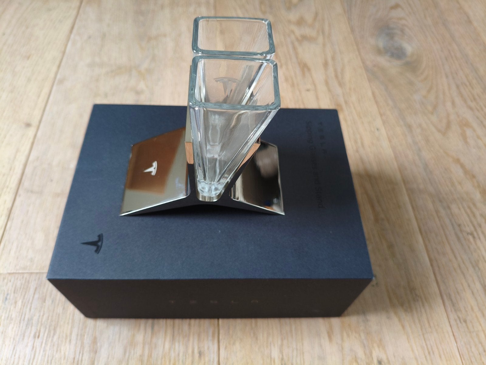 Tesla Sipping Glass - LIMITED EDITION, Huis en Inrichting, Woonaccessoires | Overige, Nieuw, Ophalen of Verzenden, Modern, Glas