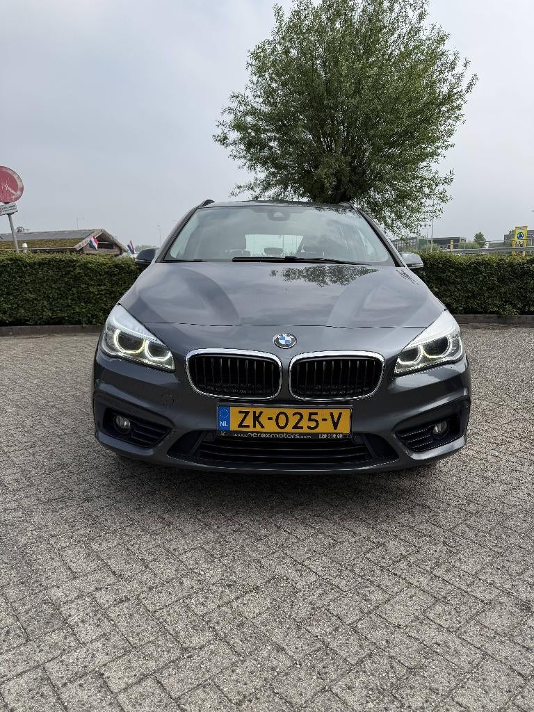 BMW 2-Serie Active Tourer 218i 136pk Aut 2016 Grijs-M Sport, 136 pk, Particulier, 2-Serie Active Tourer, 695 kg