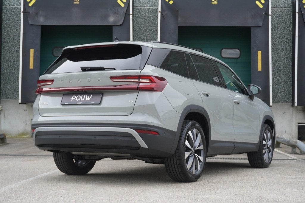 Skoda Kodiaq 1.5 TSI 204pk PHEV Business Edition Plus | 19", Auto's, Skoda, 12 maanden, 1498 cc, 4 cilinders, Alcantara