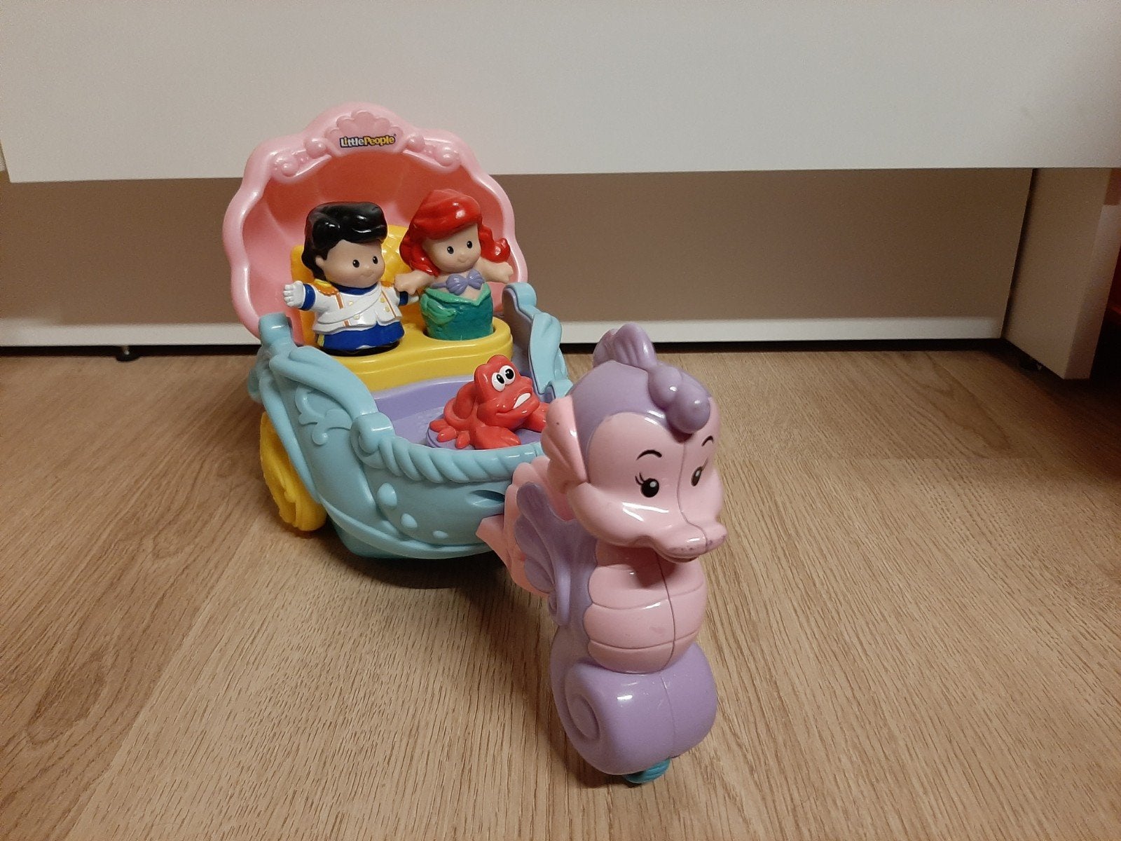 Little people Ariel koets de kleine zeemeermin Disney, Ophalen of Verzenden