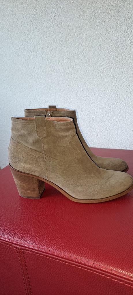 Vera gomma enkellaarsjes 41, Kleding | Dames, Schoenen, Ophalen of Verzenden, Zo goed als nieuw, Lage of Enkellaarzen