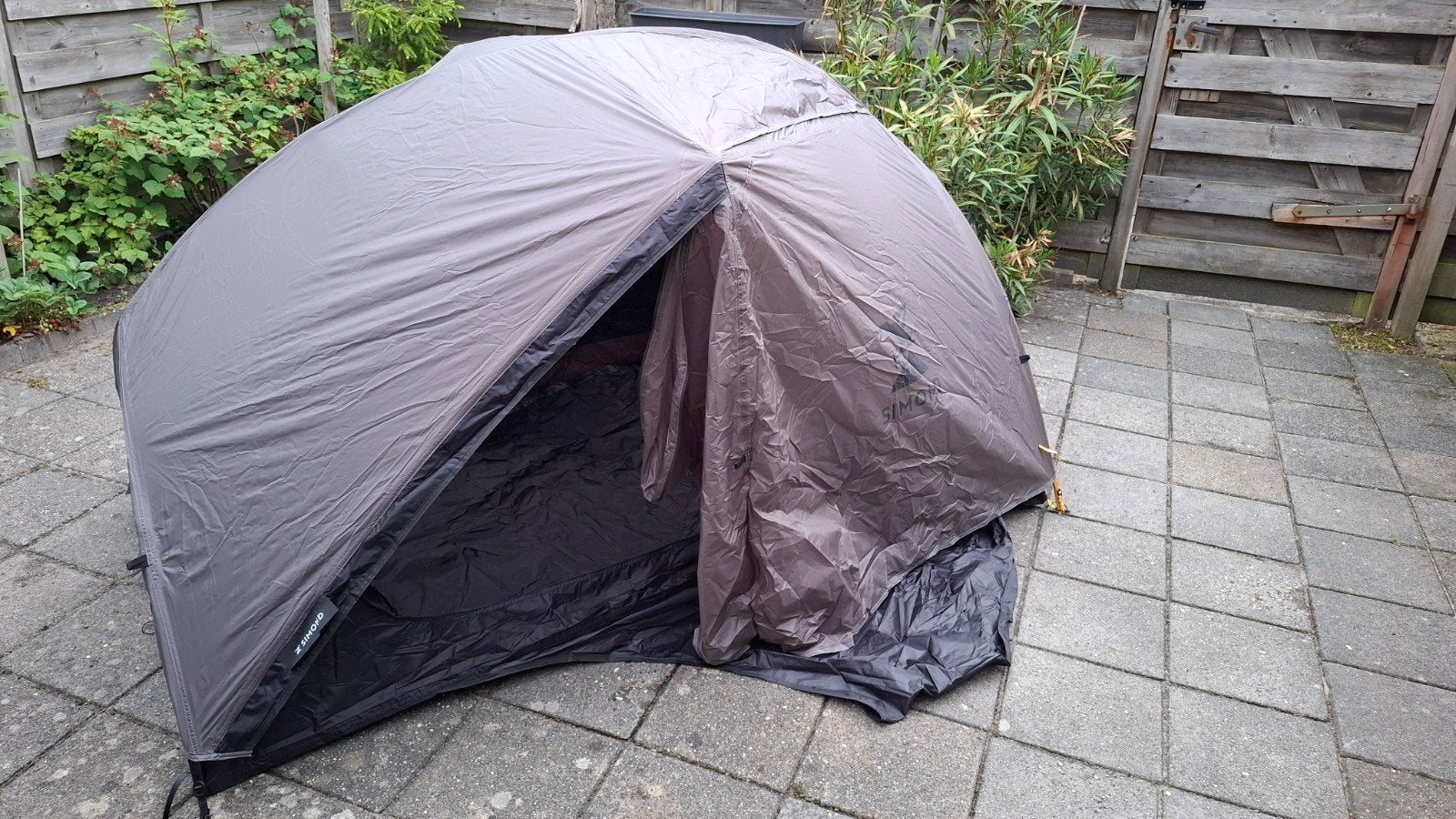 Lichtgewicht Trekking Tent MT 900, Ophalen of Verzenden, Nieuw, Tot en met 2