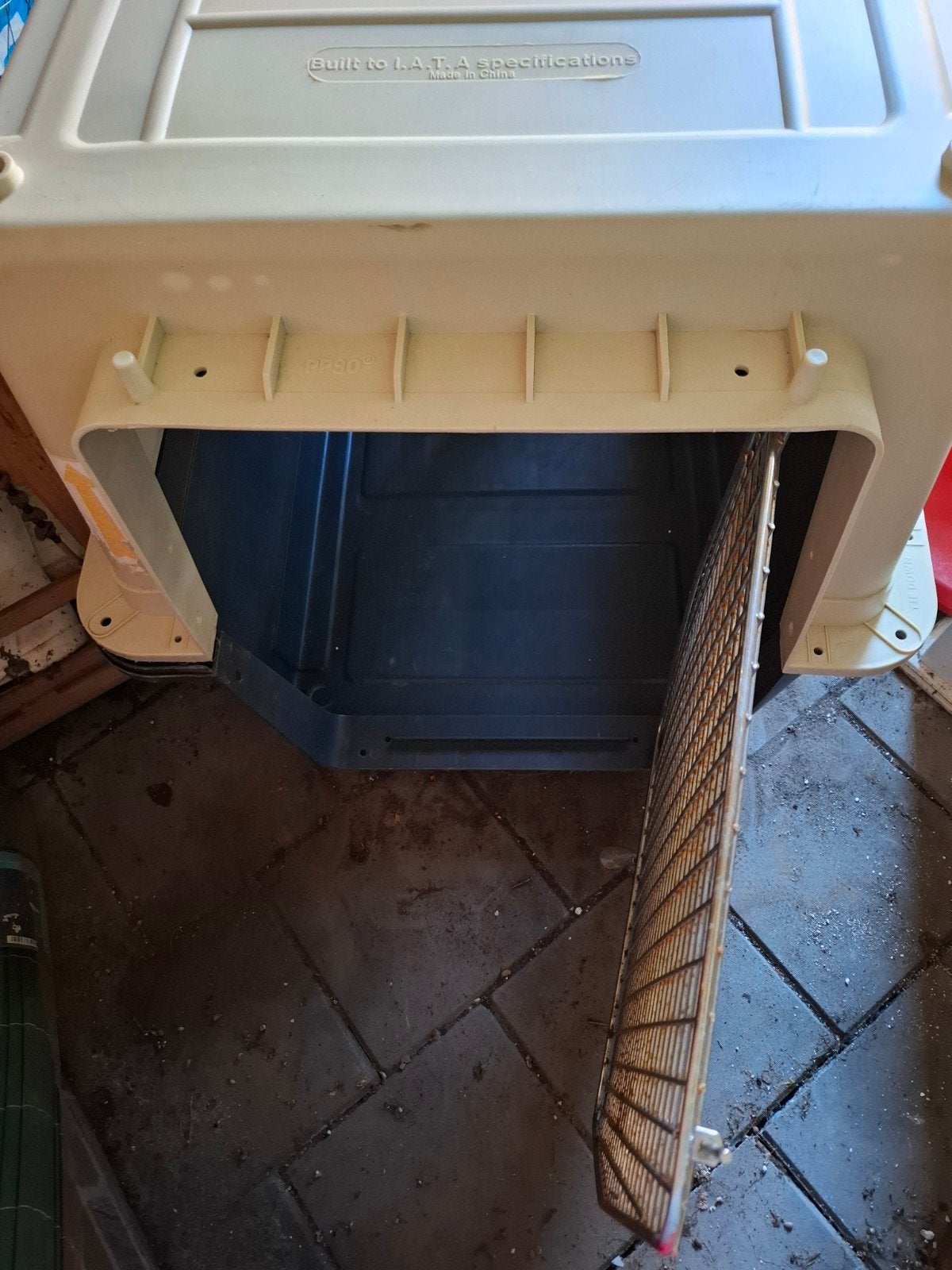 Hondenkennel/bench (IATA) Heel groot., Ophalen, Gebruikt