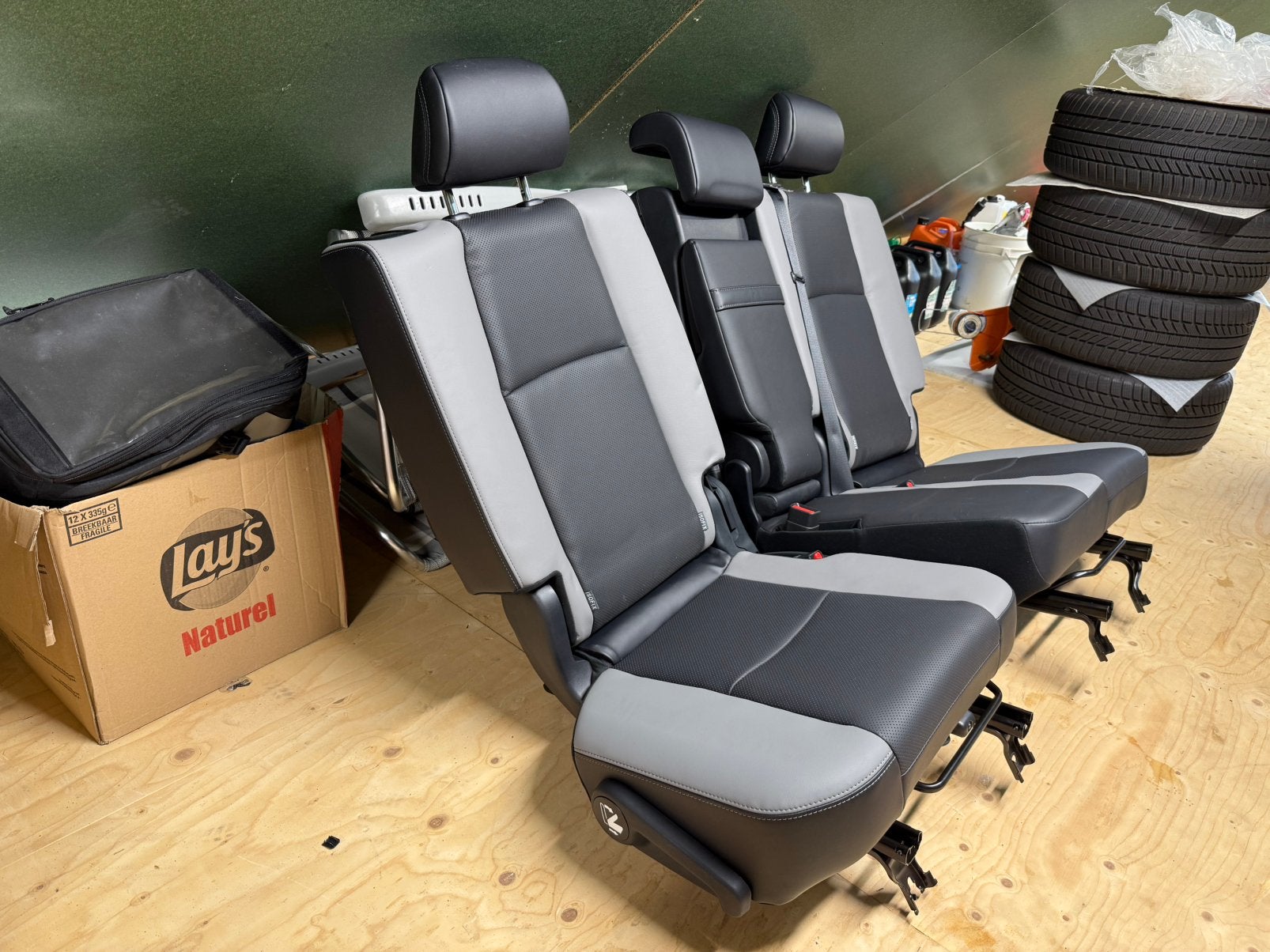 Toyota Land Cruiser 150 Black Edition 2024 achterbankset, Ophalen, 3295 KJ, Toyota, Toyotanederland@gmail.com
