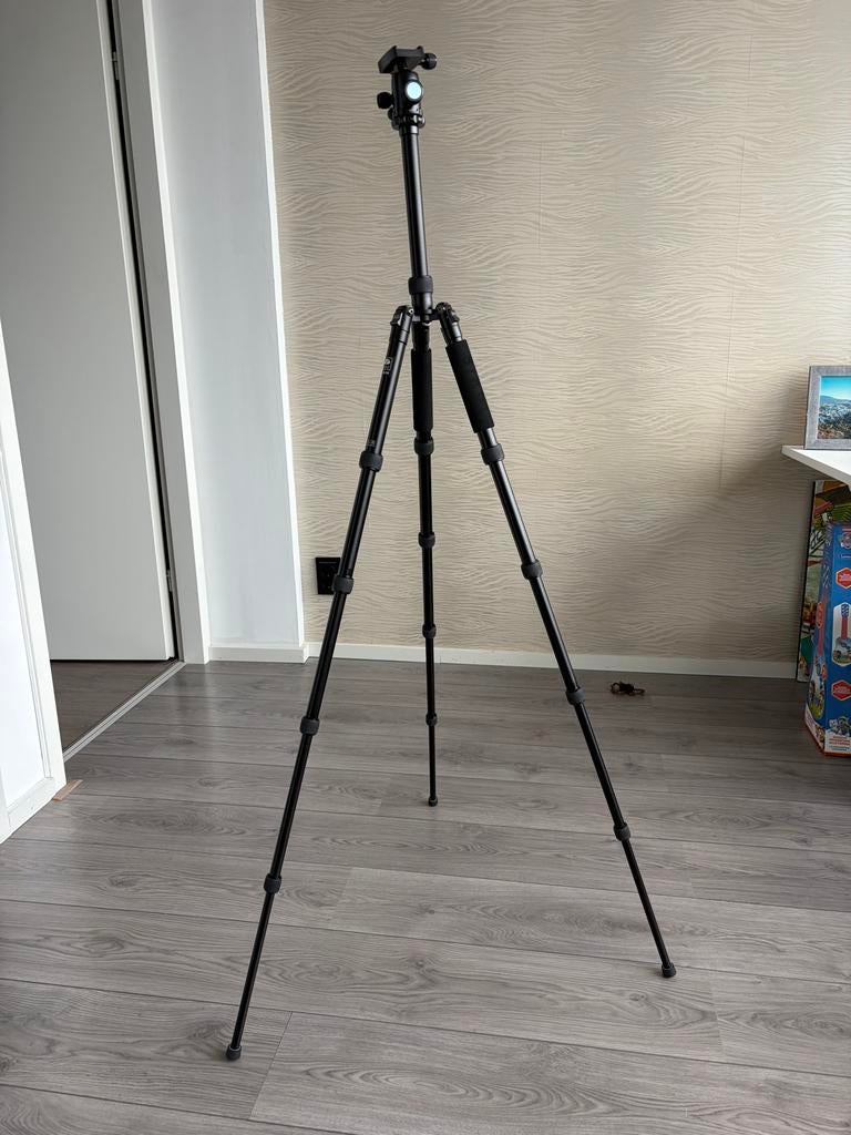 Sirui T-1005X statief met balhoofd + Nikon afstandsbediening, Audio, Tv en Foto, Fotografie | Statieven en Balhoofden, Zo goed als nieuw