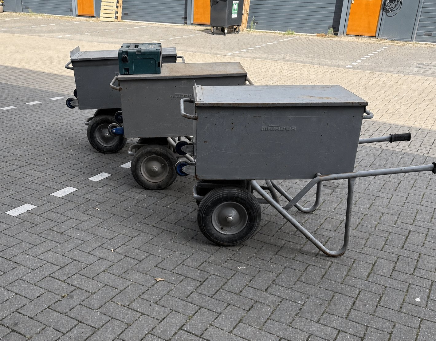 Matador kantelbare gereedschapwagen, Ophalen, Gebruikt, Handmatig, Tweewielig