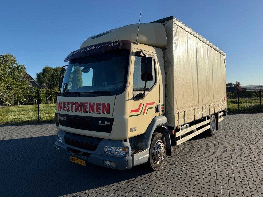 Daf - AE45CF - 45.180 - Bakwagen - Weing km - Goed onderhoud, Auto's, 150 pk, Overige brandstoffen, Origineel Nederlands, Bedrijf