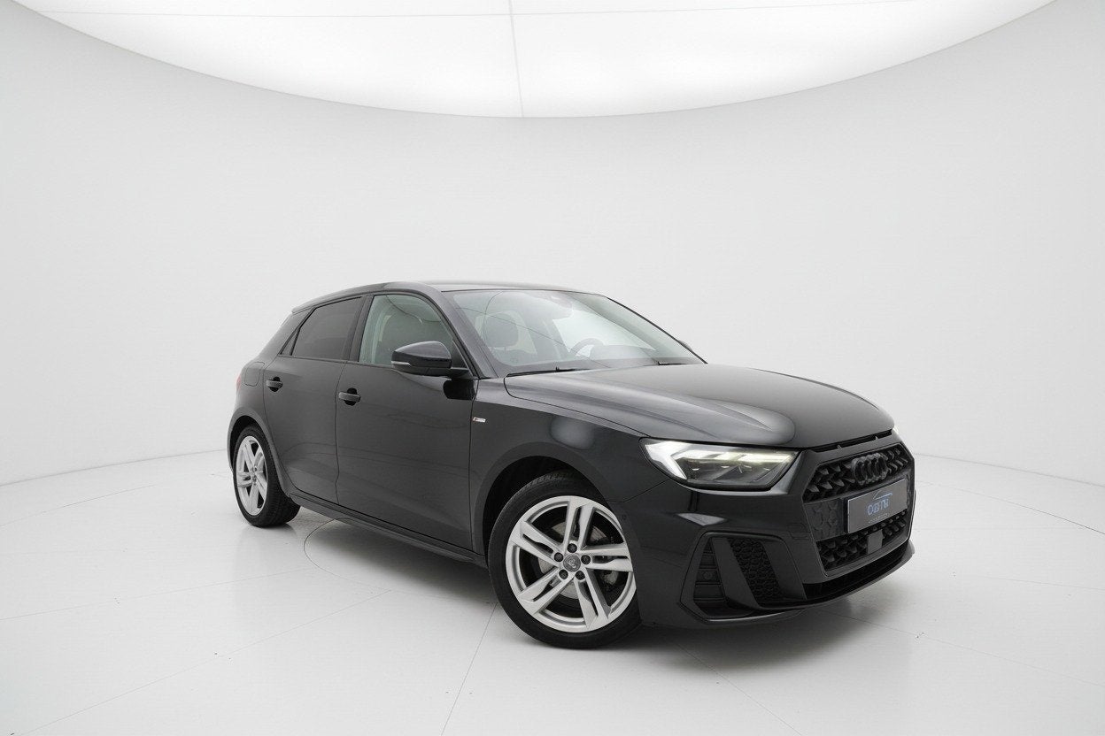 Audi A1 Sportback 35 TFSI S LINE VIRTUAL SFEERVERLICHTING, Auto's, Audi, Stof, Zwart, 4 cilinders, 150 pk