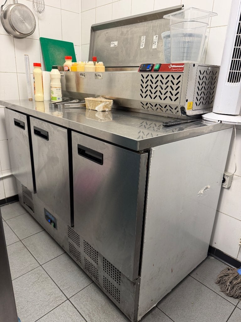 MOET NU WEG!! KOELWERKBANK — DONER APPARAAT!, Ophalen, Gebruikt, 200 liter of meer, 60 cm of meer