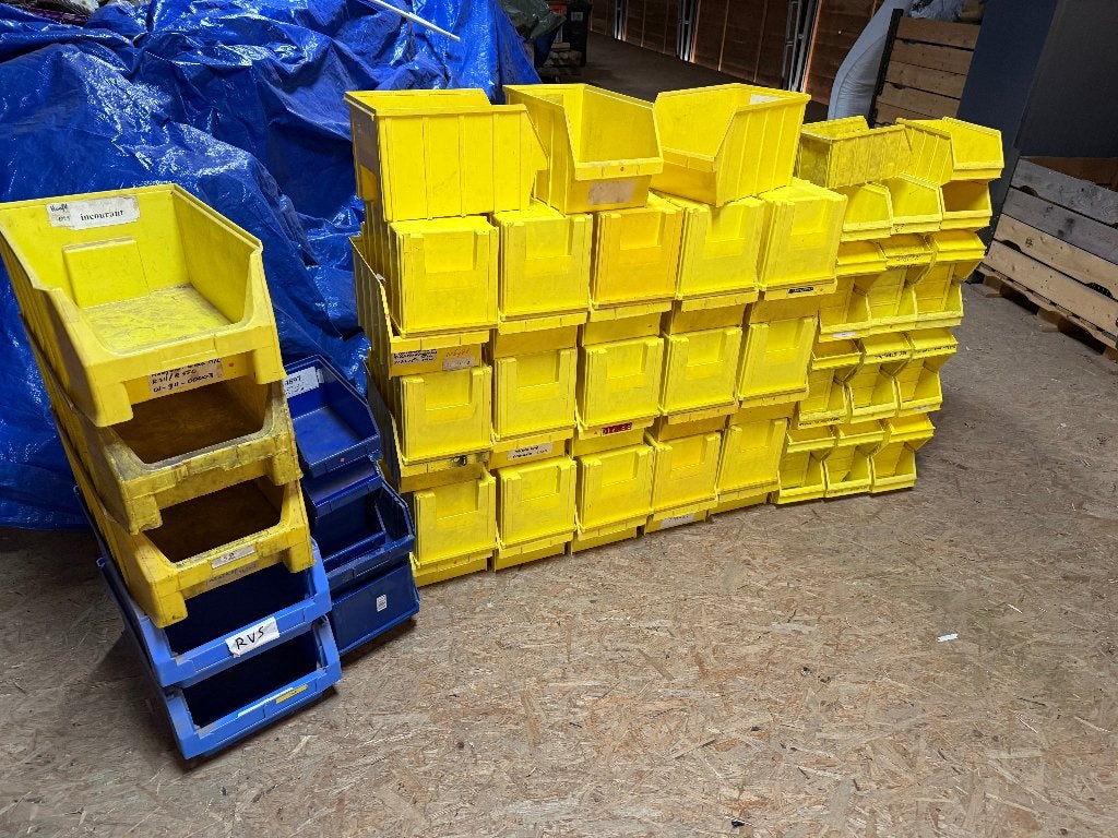 Partij sorteerbakken - 40 stuks - 11062, Ophalen, Gebruikt