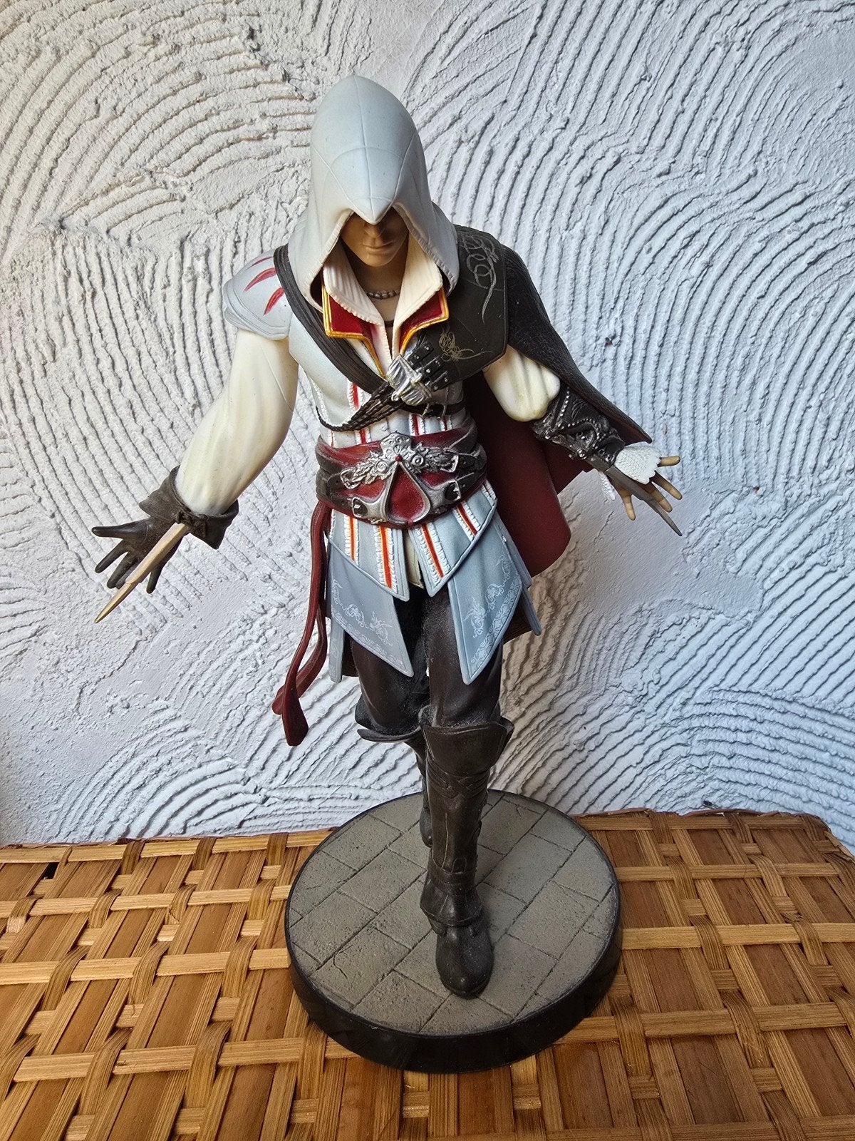 Assassin's Creed Altaïr Figuur - Zeer gedetailleerd, Ophalen, Zo goed als nieuw