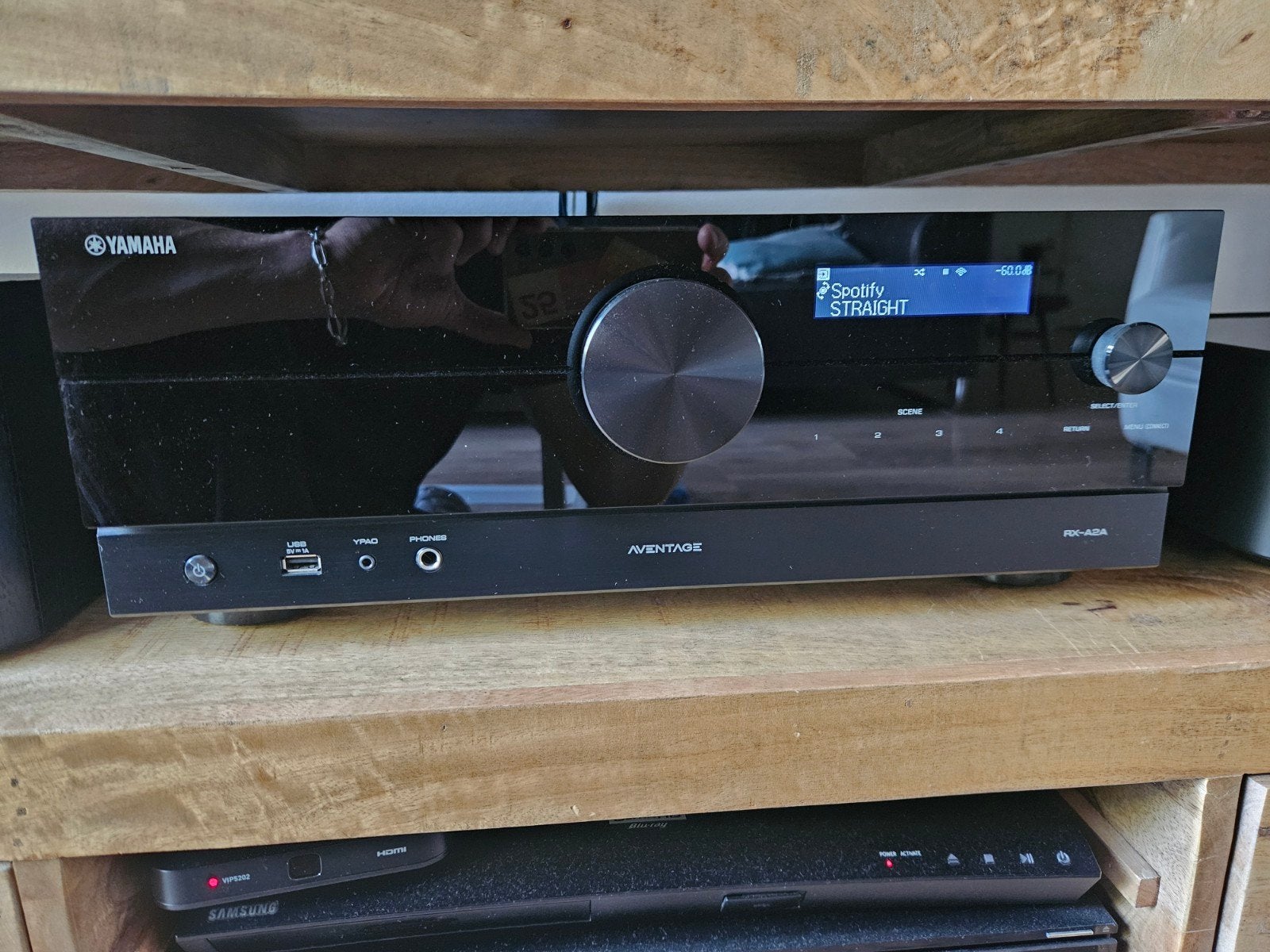 Yamaha RX-A2A Musiccast receiver, Yamaha, Ophalen of Verzenden, Zo goed als nieuw, 120 watt of meer