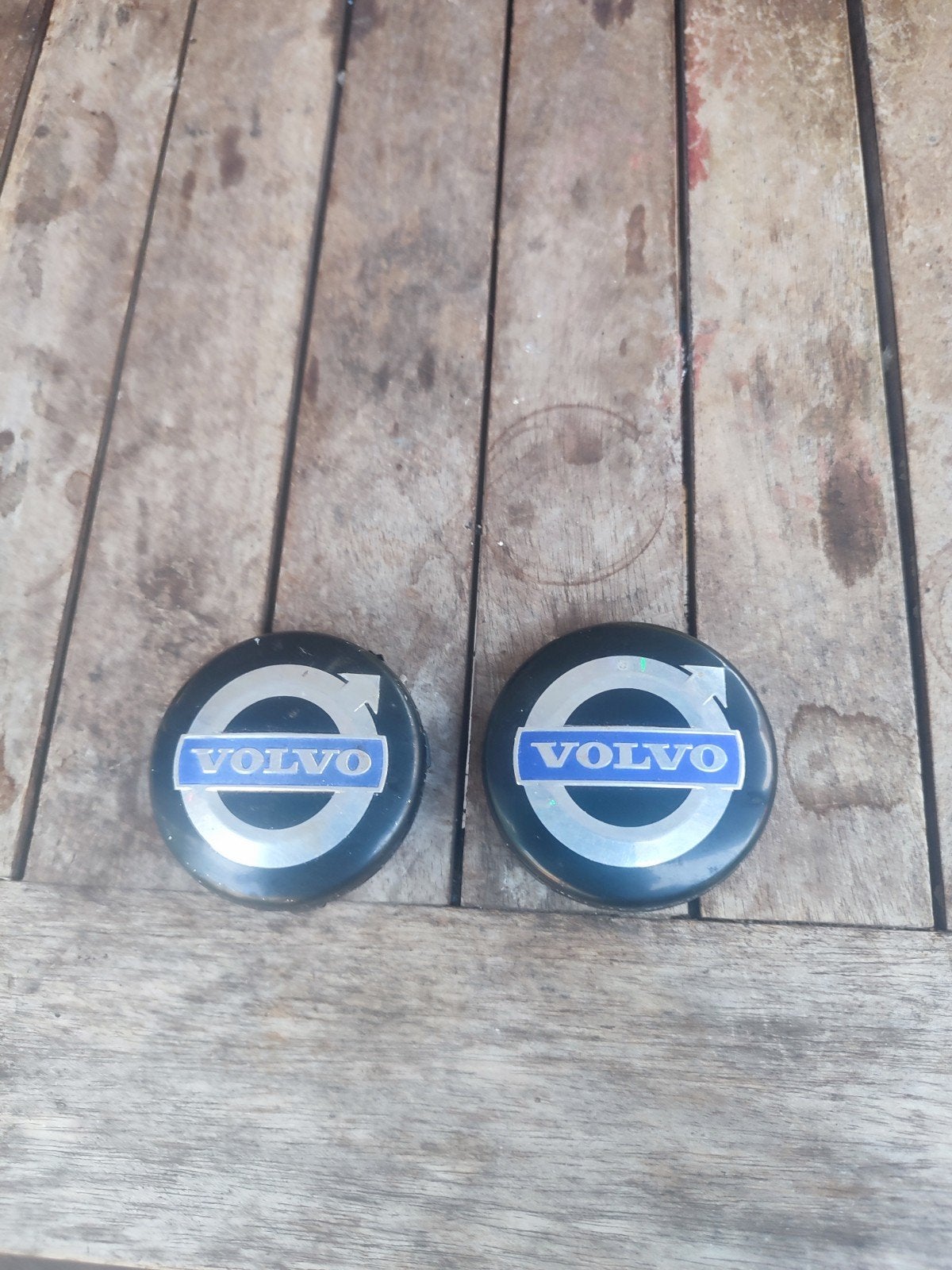 2 asnaaf/ wieldop doppen van volvo, Ophalen of Verzenden, Volvo