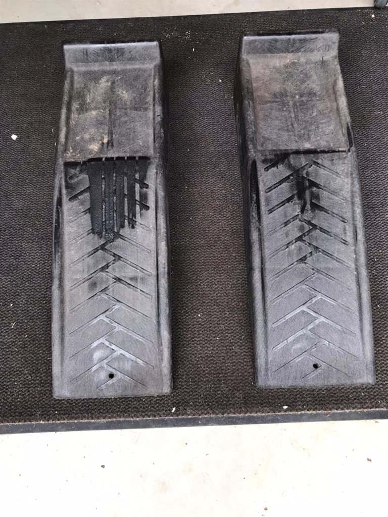 Rhino Ramps kunststof grote lange Oprijbokken set, Auto diversen, Ophalen, Zo goed als nieuw, Hydraulisch, Garagekrik