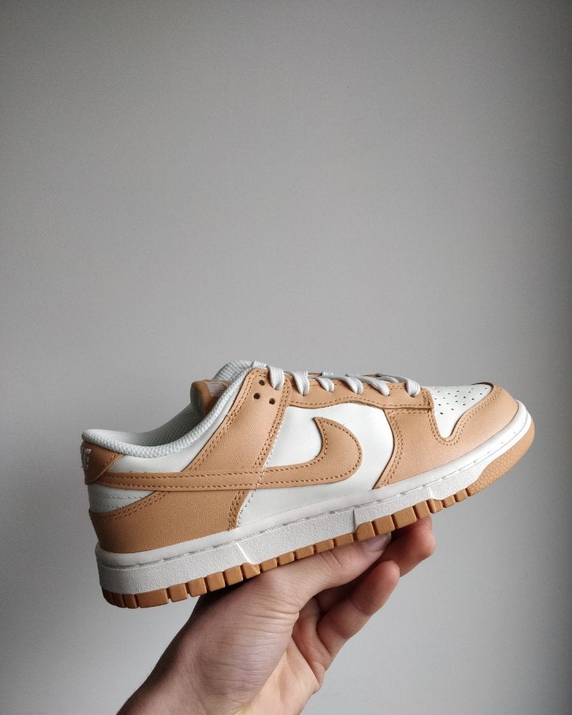 Nike Dunk Low Harvest Moon 38 & 39, Wit, Nike, Nieuw, Ophalen of Verzenden