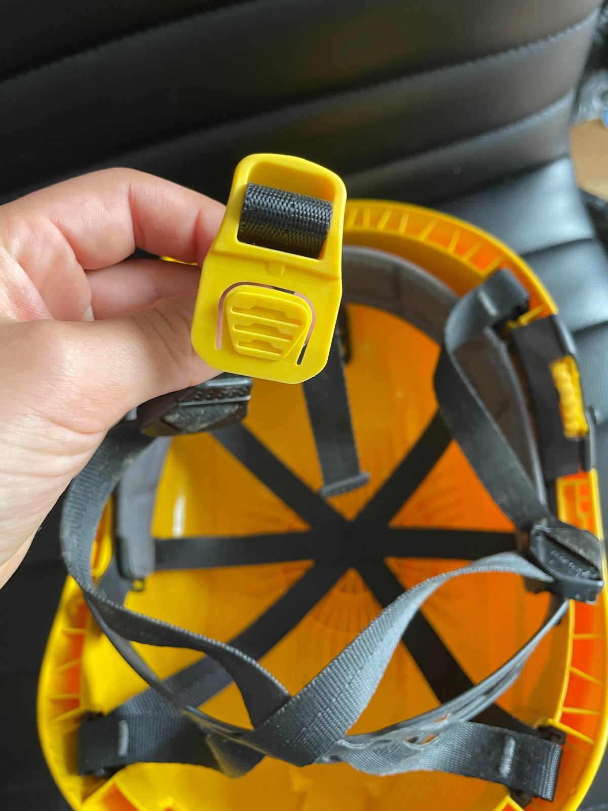 Gele Petzl bouwhelm / veiligheidshelm, Ophalen of Verzenden, Gebruikt