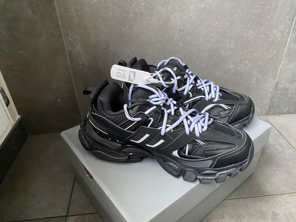 Balenciaga Track Sneakers Zwart - Zo goed als nieuw, Kleding | Heren, Schoenen, Ophalen of Verzenden, Zo goed als nieuw, Zwart