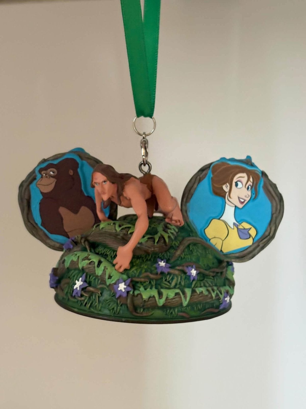 Disney parks exclusive tarzan & jane earhats ornament, Verzamelen, Ophalen of Verzenden, Zo goed als nieuw, Beeldje of Figuurtje