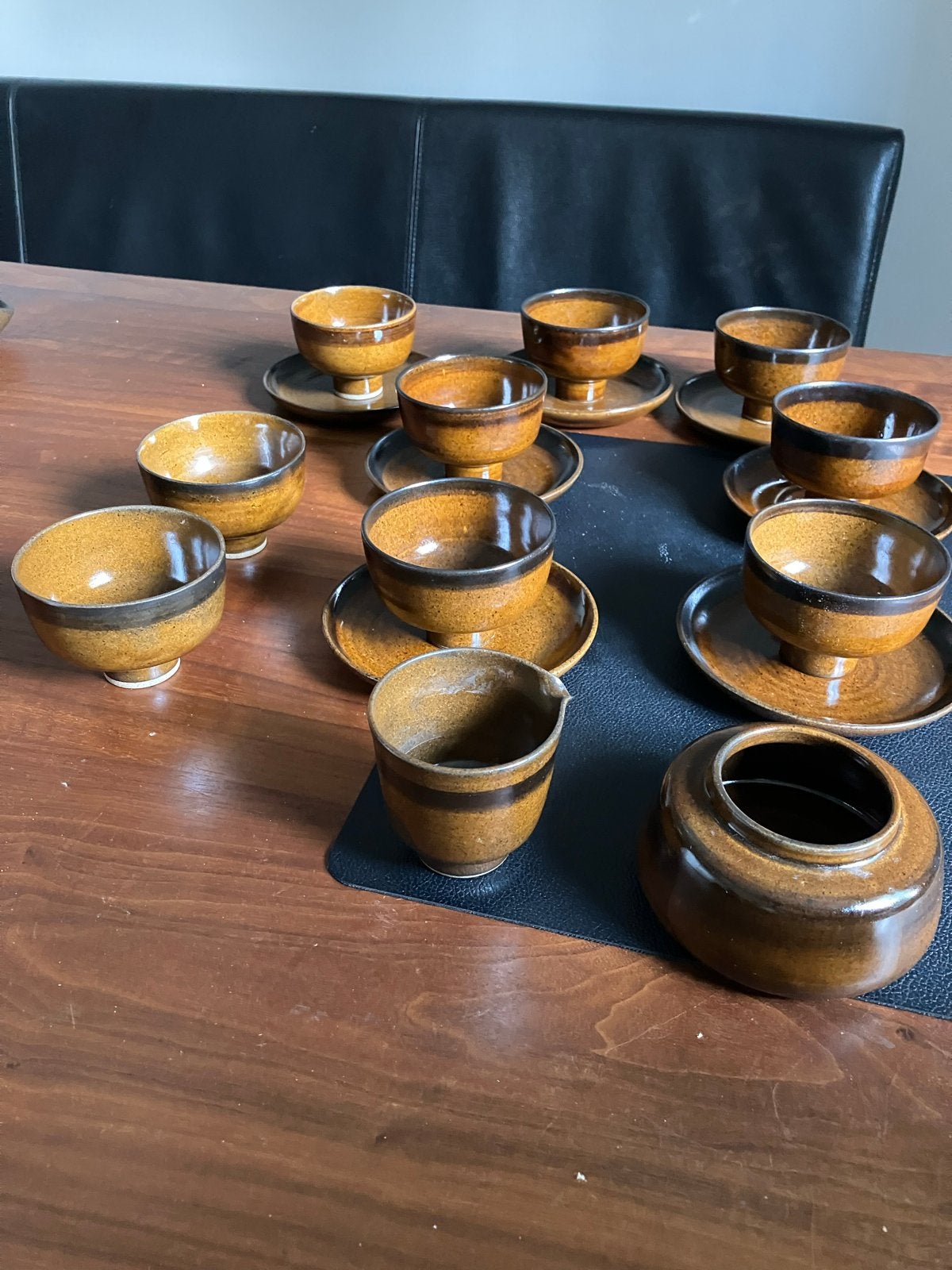Zaalberg aardewerk servies - koppen, schotels en meer, Antiek en Kunst, Antiek | Keramiek en Aardewerk, Ophalen