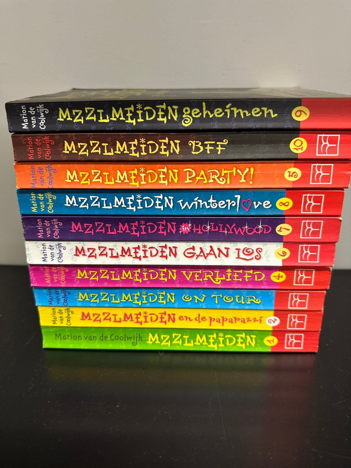MZZL MEiDEN - Marion van de Coolwijk uitzoeken 1 euro p.stuk, Ophalen of Verzenden, Zo goed als nieuw