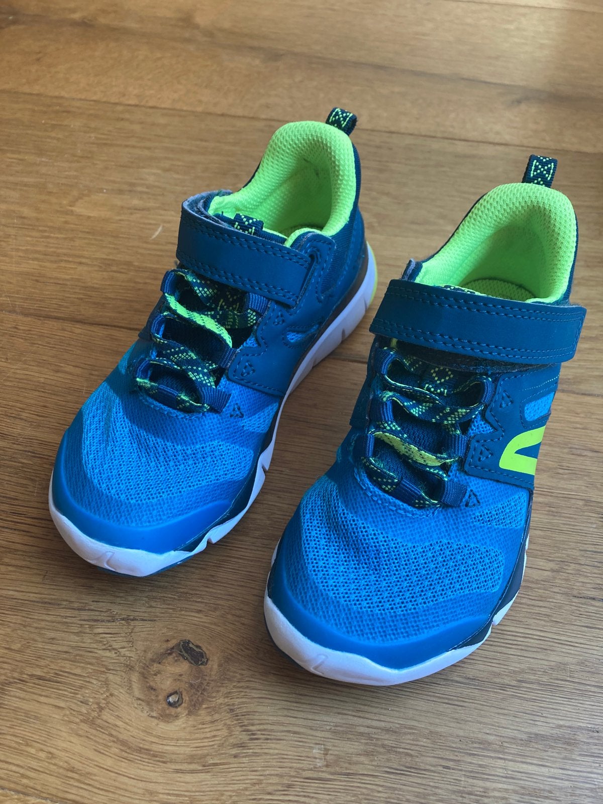 Sketchers gymschoenen / sneakers maat 28, Kinderen en Baby's, Kinderkleding | Schoenen en Sokken, Ophalen of Verzenden, Zo goed als nieuw