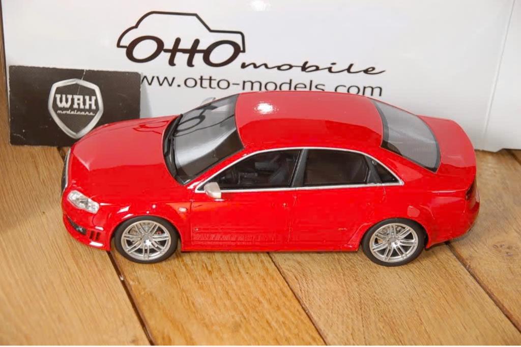 1:18 AUDI RS4 SEDAN B7 red Otto mobile OT400 in box WRH, Verzenden, Zo goed als nieuw, Auto, OttOMobile